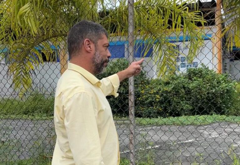 Jari fiscaliza obras na UPA de Volta Redonda