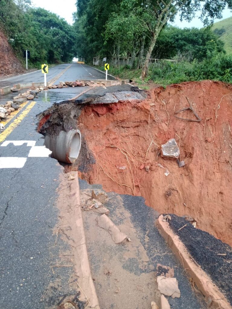 Serra da Mutuca continua interditada 