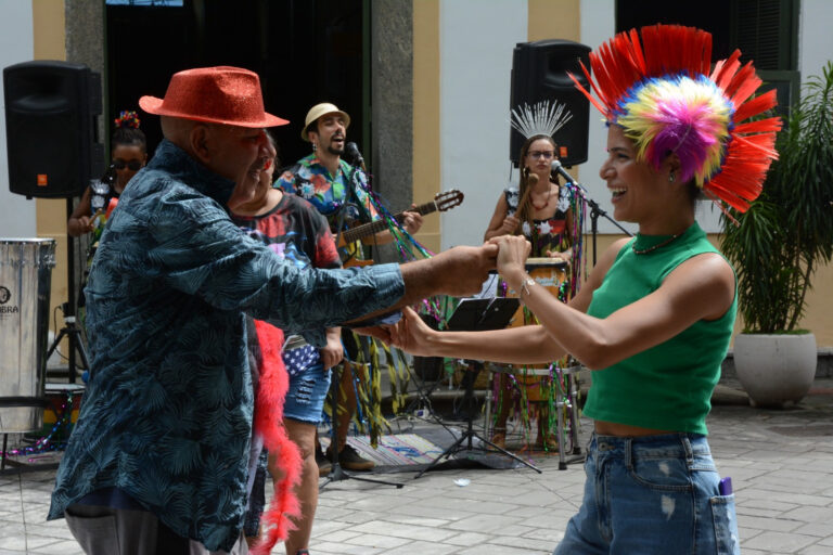 Bateria da Portela vai animar foliões de Barra Mansa amanhã, sábado, 18