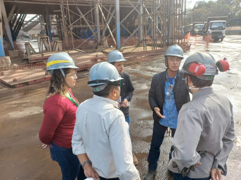 Prefeitura de Volta Redonda descobre falhas na emissão do pó preto da CSN 