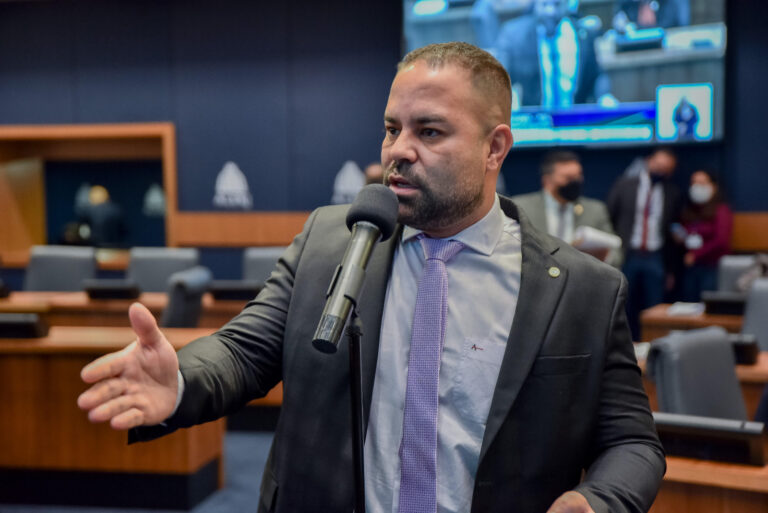 Deputado defende cremação gratuita no Estado do Rio