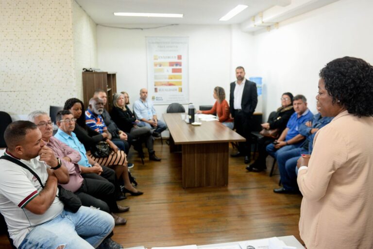 Fátima Lima empossa novos conselheiros do Fundamp