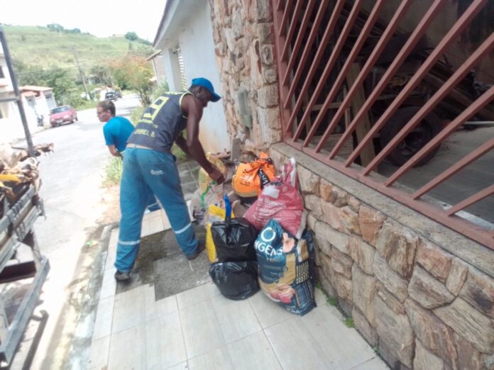 6cd65017-4cd6-4bb2-b06a-c9769ca36b93