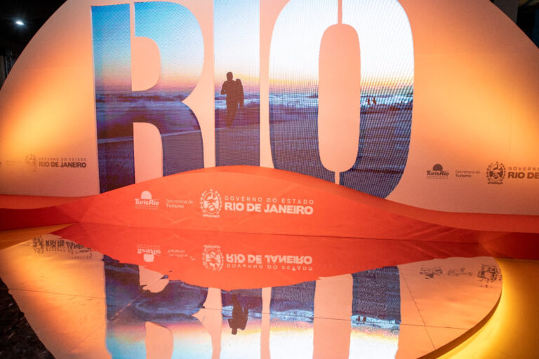 Turismo do Estado do RJ se conecta com o futuro no Rio Innovation Week 2025