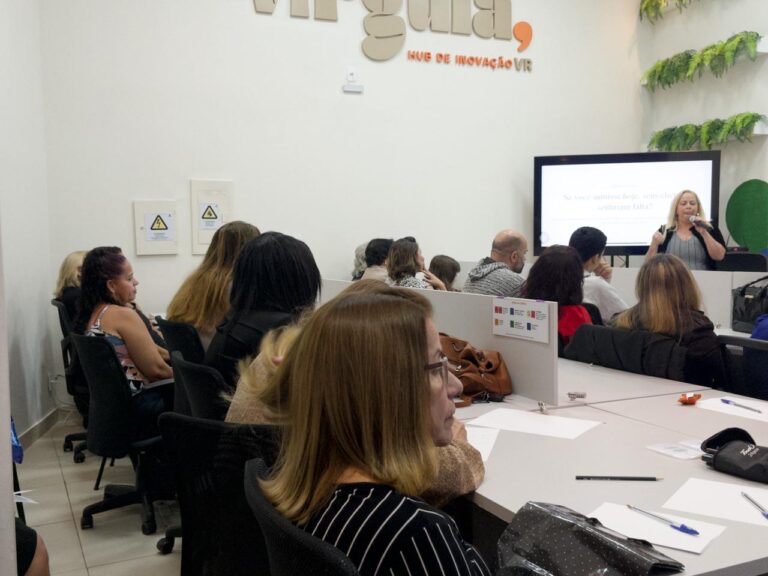 Espaço Vírgula promove palestra inspiradora sobre empreendedorismo em Volta Redonda
