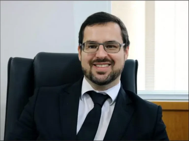 Natal ainda é marcado pelo isolamento de crianças com deficiência dentro das próprias famílias