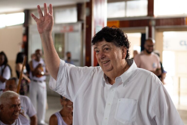 De quem é a conta?